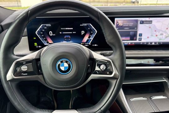 BMW i7 105.7kWh xDrive60 M Sport