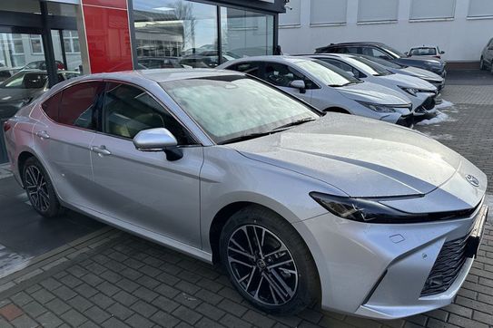 Toyota Camry Prestige 2.5 Hybrid Dynamic Force