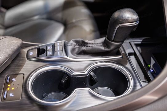 Toyota Camry 2.5 Hybrid Executive CVT