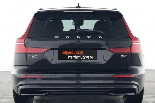 Volvo V60 B4 B Ultra Dark