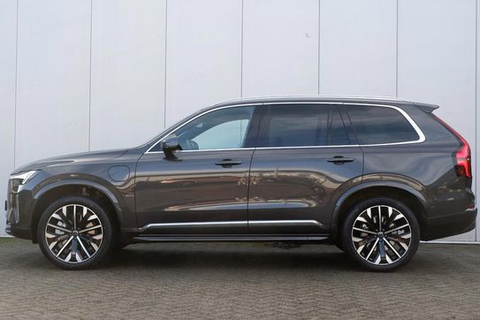 Volvo XC90 T8 AWD Plug-In Hybrid Plus Bright