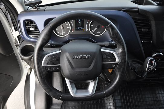 Iveco Daily Hi-Matic Izoterma