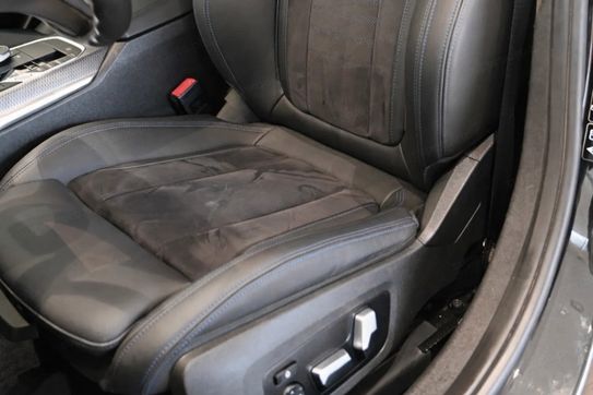 BMW Seria 3 320d xDrive M Sport