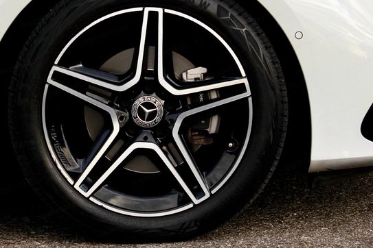 Mercedes Klasa A 220 4-Matic AMG Line