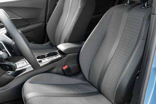 Peugeot 2008 1.2 PureTech Allure Pack S&S EAT8