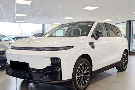 Leapmotor B10 Design Hybrid EV 18,8 kWh