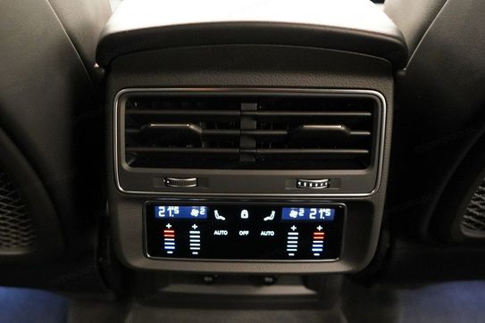 Audi Q7 45 TDI quattro S Line