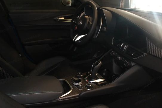 Alfa Romeo Giulia 2.9 Bi Turbo V6 Quadrifoglio