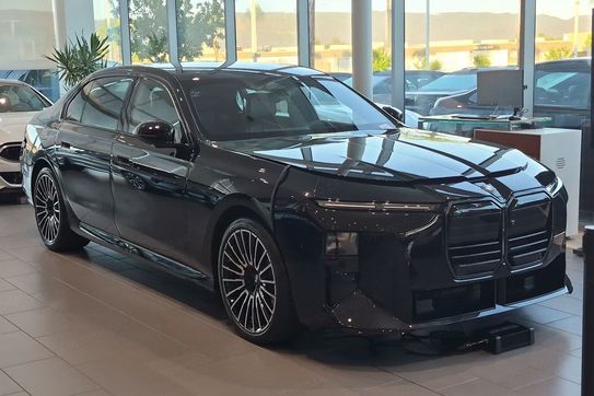 BMW Seria 7 740 xDrive M Sport