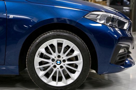 BMW Seria 1 118i Advantage