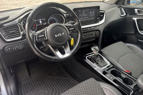 Kia Ceed L 1.5 T-GDI  DCT