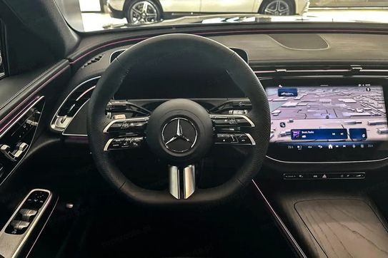 Mercedes E Klasa 220 d  4-Matic AMG