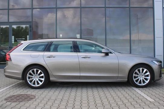 Volvo V90 B4 D Momentum Pro