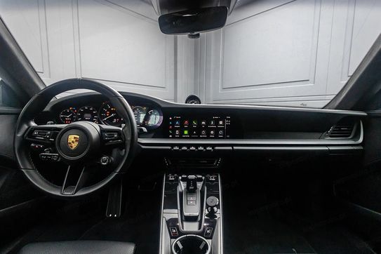 Porsche 911 Carrera 4 Pdk