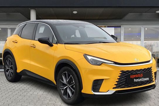 Lexus LBX Hybrid Cool