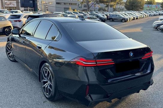 BMW Seria 5 520d xDrive M Sport