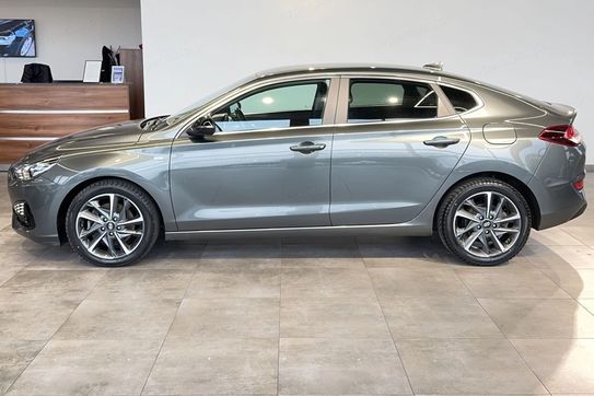 Hyundai i30 Fastback 1.5 T-GDI