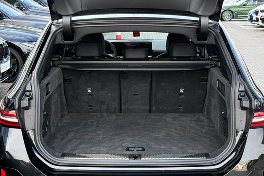 BMW Seria 5 520d xDrive mHEV M Sport aut