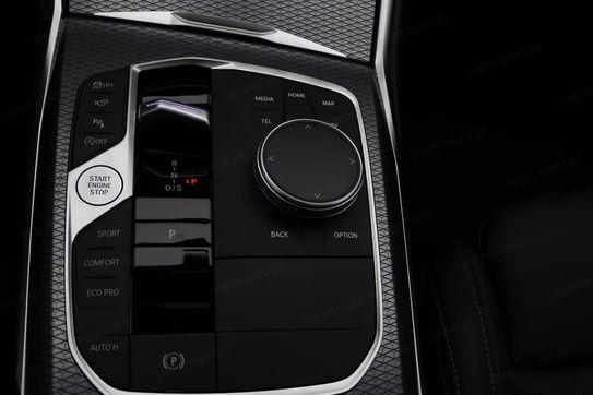 BMW Seria 3 330i xDrive M Sport