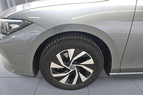 Volkswagen Passat 1.5 TSI DSG
