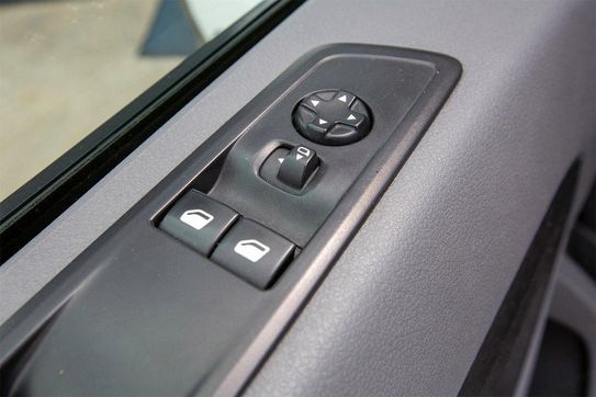 Peugeot Expert L2H1 AT
