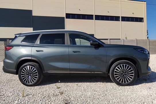 Chery TIGGO 8 Prestige 1.6 T-GDI DCT