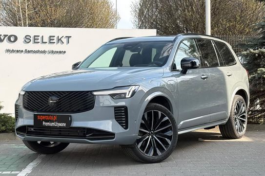 Volvo XC90 T8 AWD Plug-In Hybrid Ultra Dark