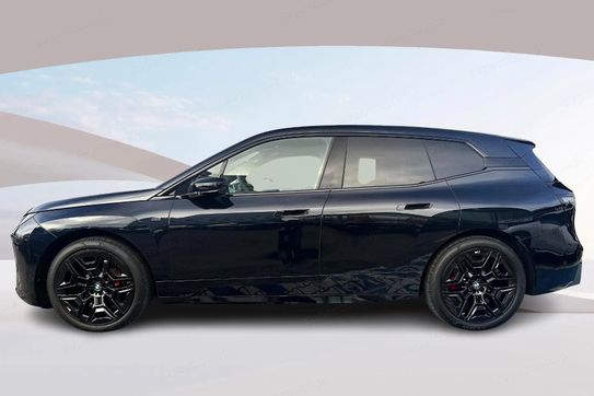 BMW iX M70 111.5kWh