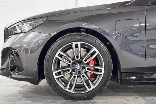 BMW Seria 5 530e xDrive M Sport