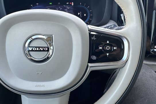 Volvo XC60 B4 D AWD Momentum Pro