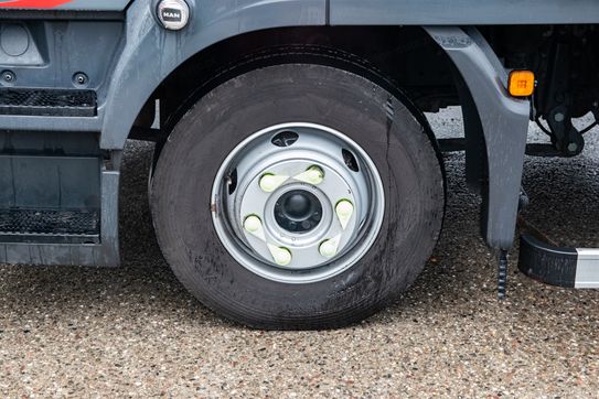 MAN TGL 12.250 4x2 Autotransporter