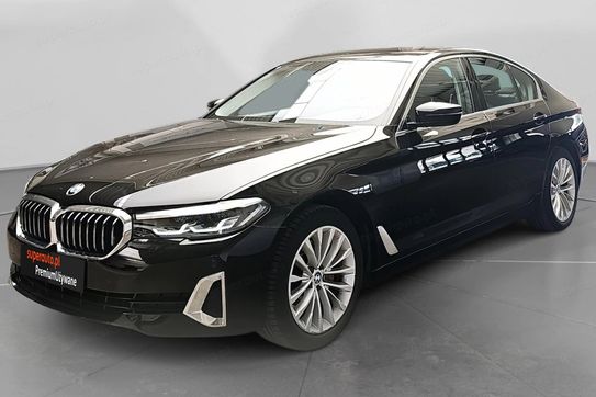 BMW Seria 5 Touring 520d xDrive Luxury Line