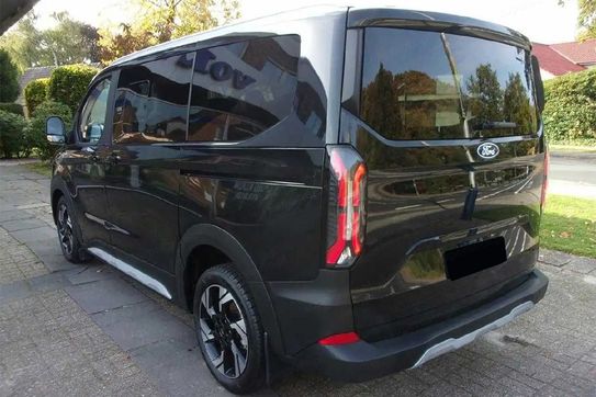 Ford Tourneo Custom 320 L1H1 Active A8 AWD