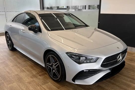 Mercedes CLA 200 AMG Line
