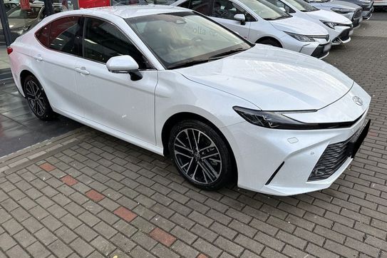 Toyota Camry Executive 2.5 Hybrid Dynamic Force