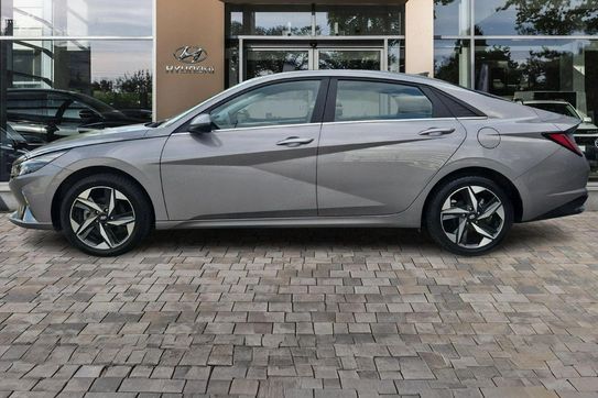 Hyundai Elantra 1.6 Smart CVT