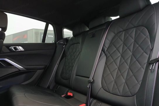 BMW X6 xDrive40i mHEV sport-aut