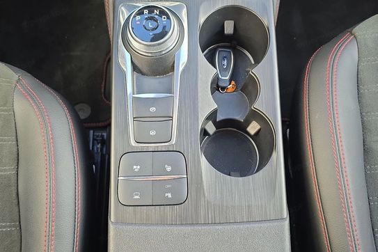 Ford Kuga 2.5 FHEV FWD ST-Line X