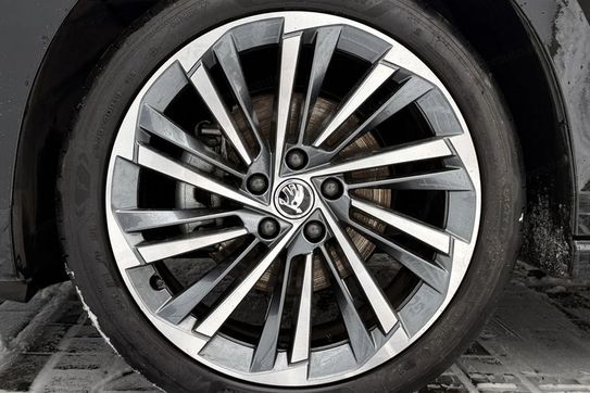 Skoda Superb 2.0 TDI SCR L&K DSG