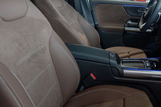 Mercedes GLA 200  AMG Line