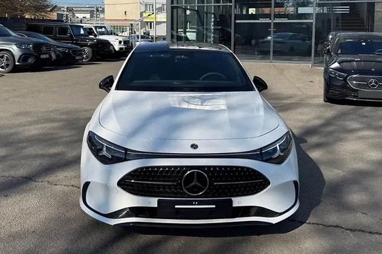 Mercedes CLA 180 Progressive