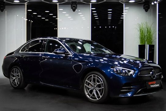 Mercedes Klasa E 220 d 4MATIC AMG Line