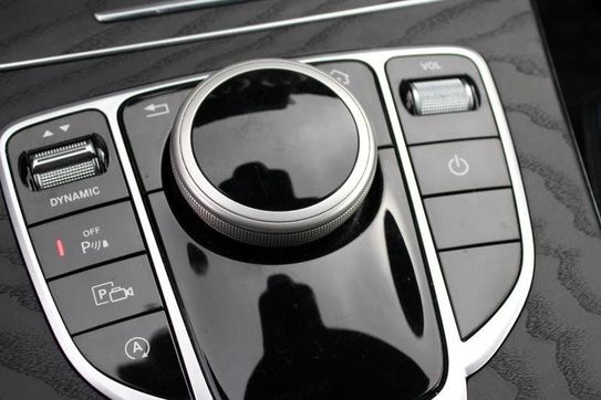 Mercedes Klasa C AMG Night Edition 9G