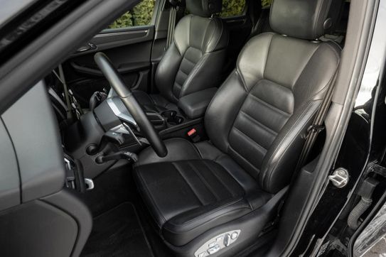 Porsche Macan Standard