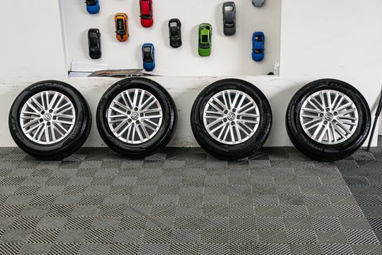 Volkswagen Touran 2.0 TDI Trendline DSG