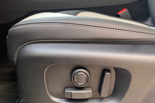 Land Rover Discovery Sport D200 Dynamic SE