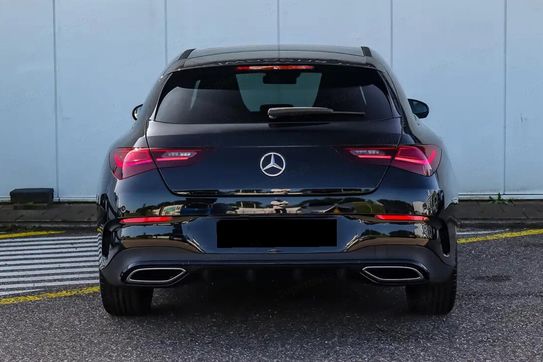 Mercedes CLA 200 AMG Line Shooting Brake