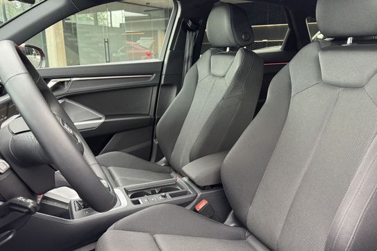 Audi Q3 35 TFSI S-Line