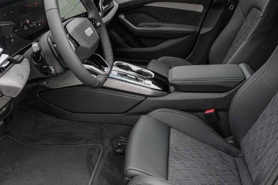 Audi A6 TFSI S line Avant