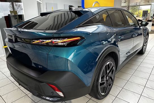 Peugeot 408 GT e-DCS 1.2 mHEV